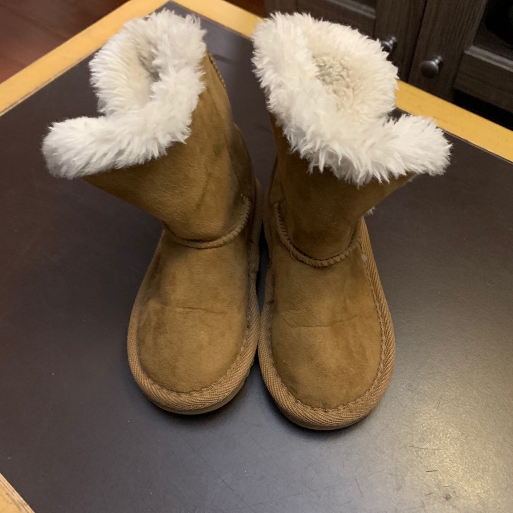 Girls toddler  winter boots